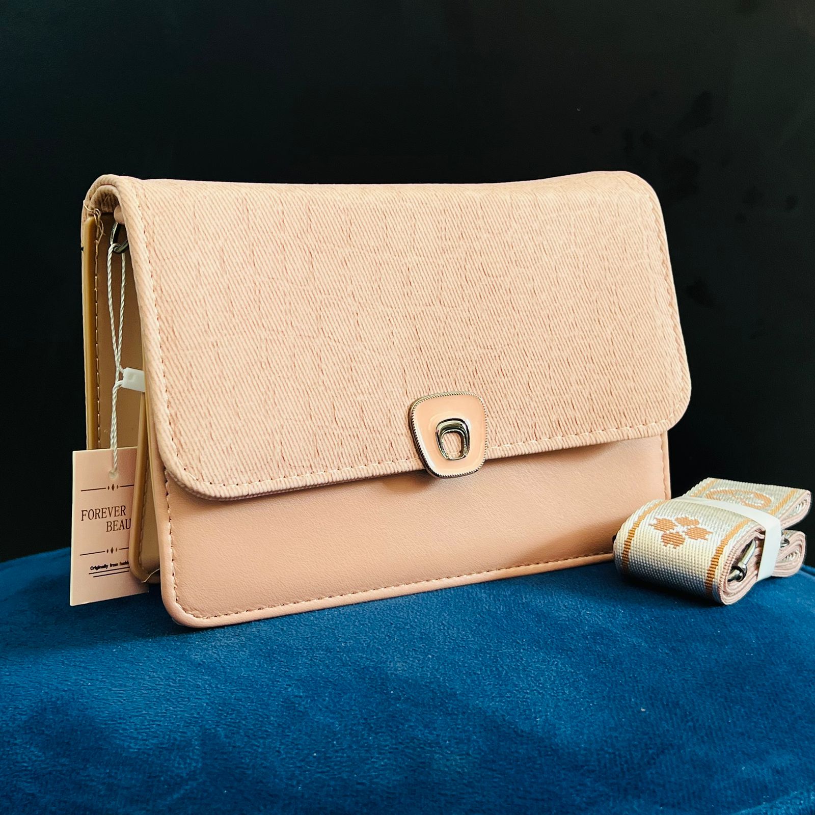 HANDBAG