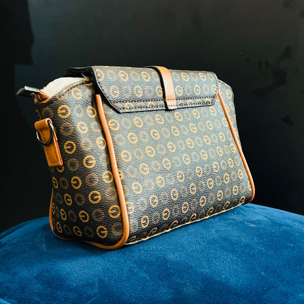 HANDBAG